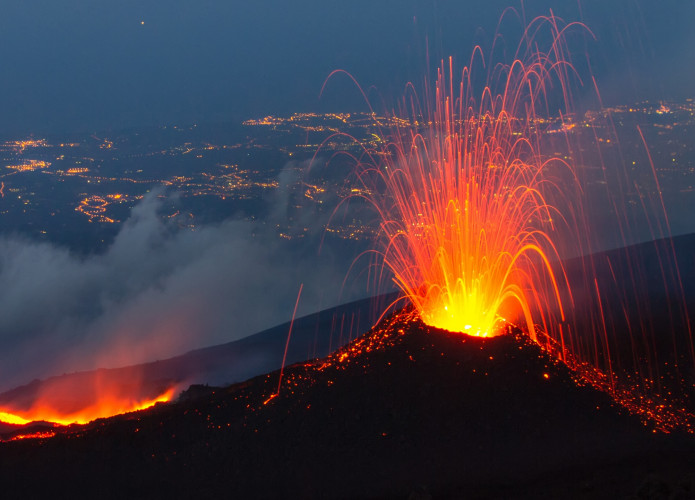 Erupção do vulcão Etna