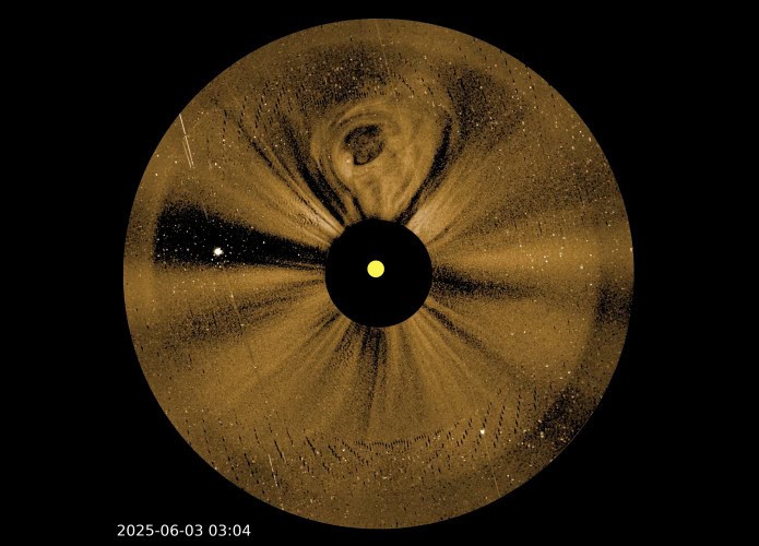 erupo-solar-punch-nasa-695x500