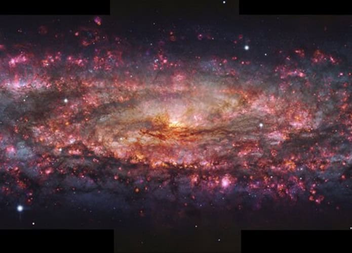 galxia-do-escultor-695x500