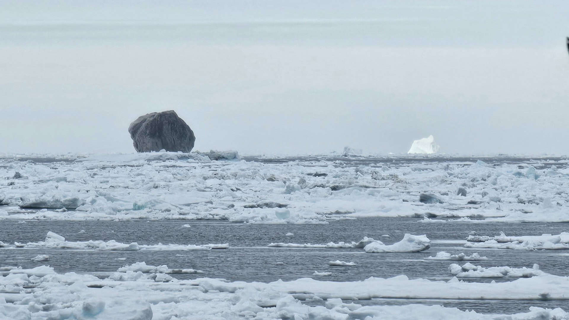iceberg-preto-1920x1080