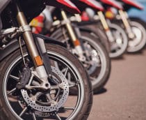 motos-1-210x172