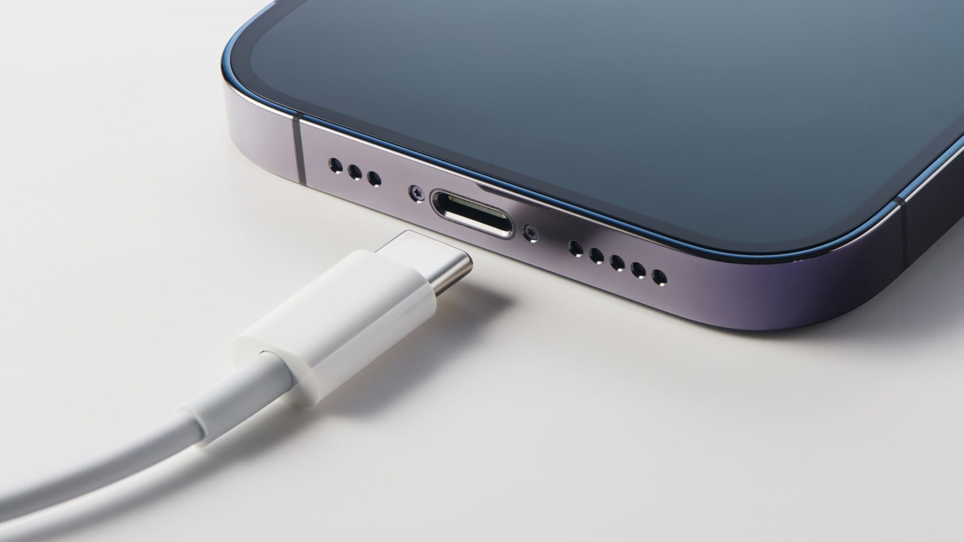 usb-iphone-1920x1080