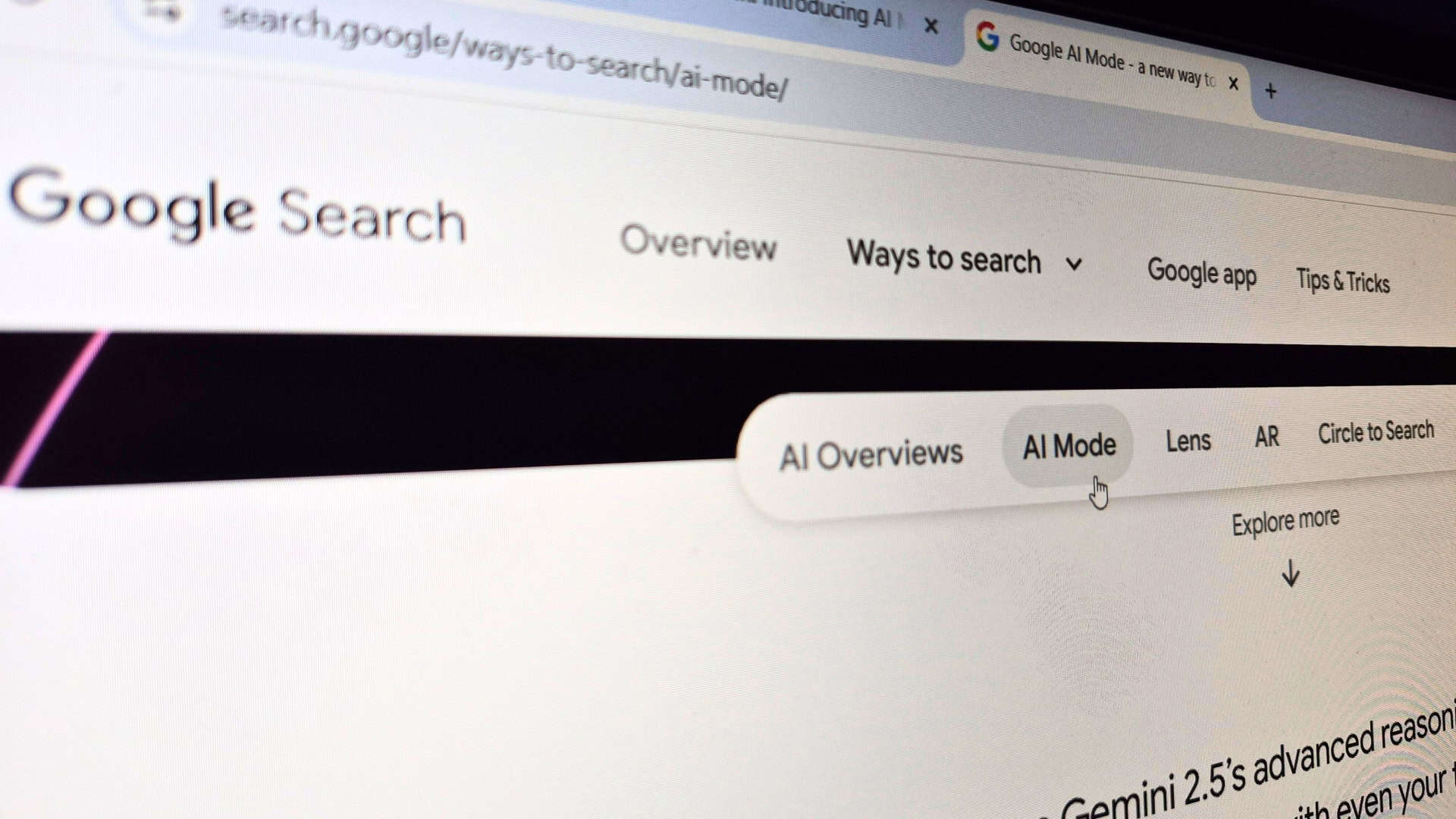 Cursor sobre botão do Modo IA em página no site do Google
