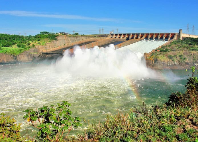 ITAIPU-1-695x500
