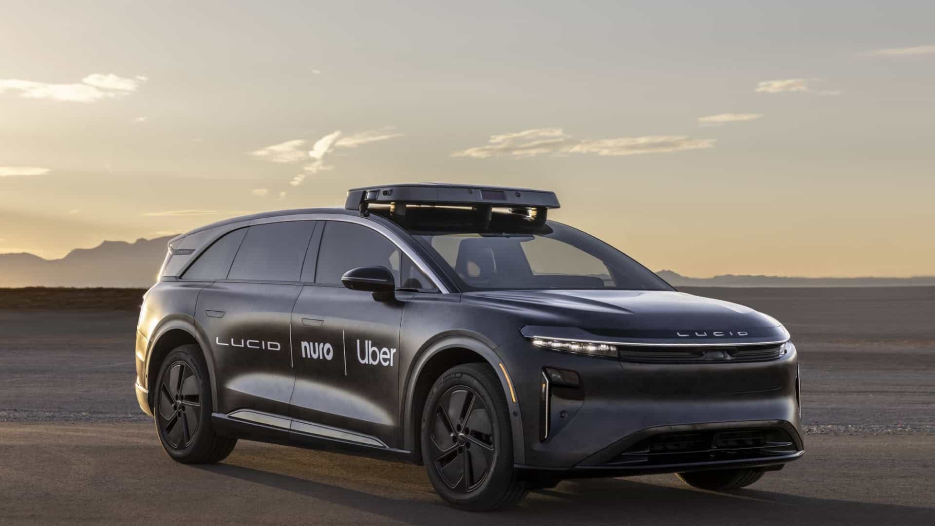 Nuro-Lucid-Uber-Robotaxi_1-1920x1080