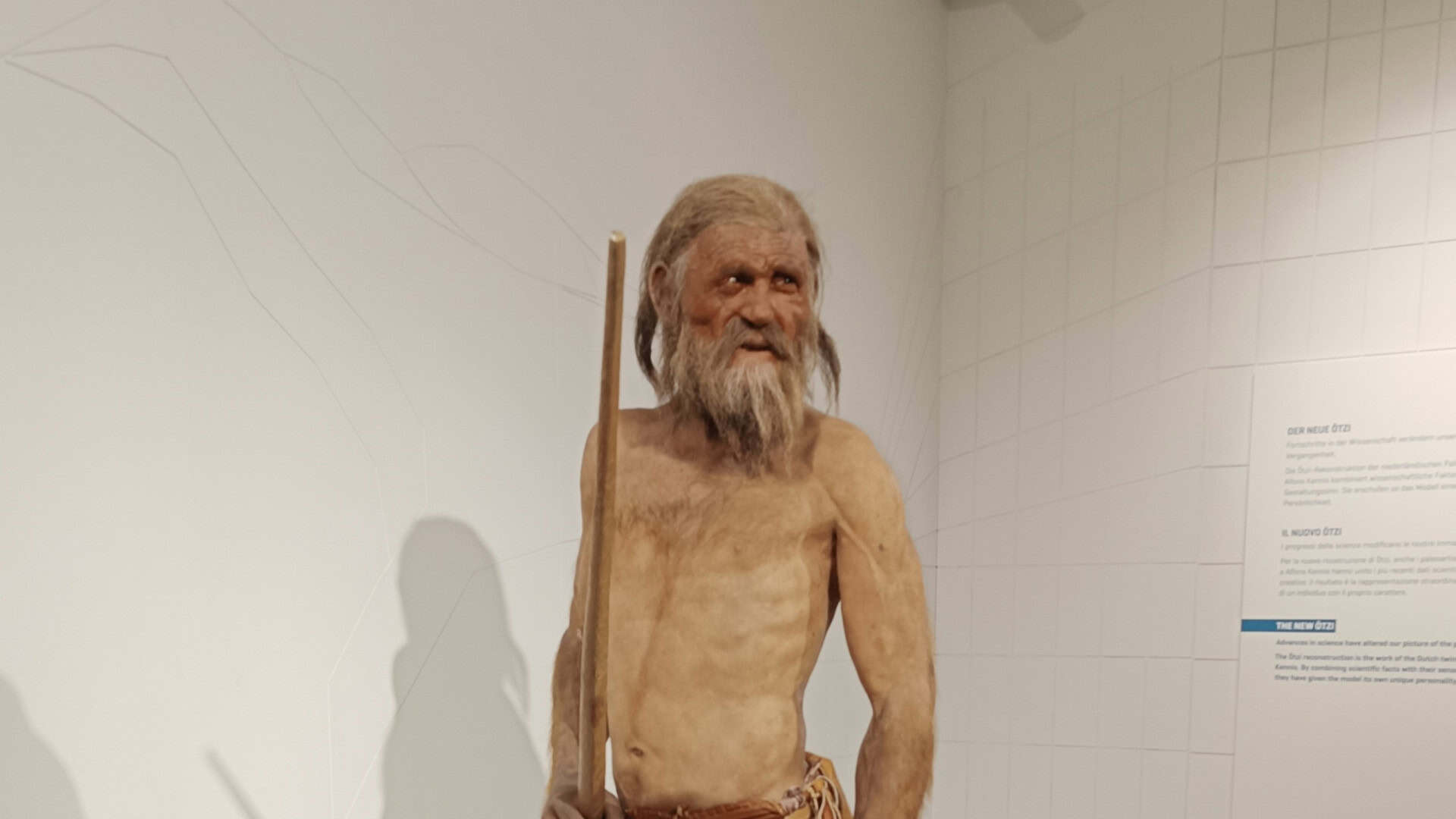 Recriação da múmia Ötzi