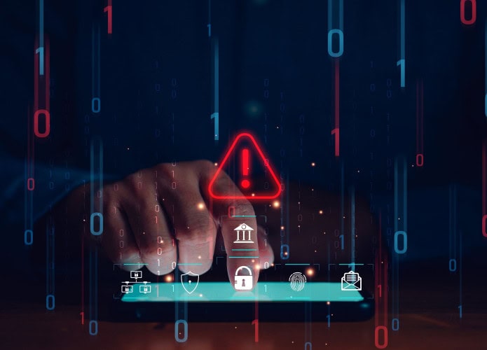 conceito de erro de notificação, ataque hacker, cibercrime e ameaças como ransomware, phishing e spyware /