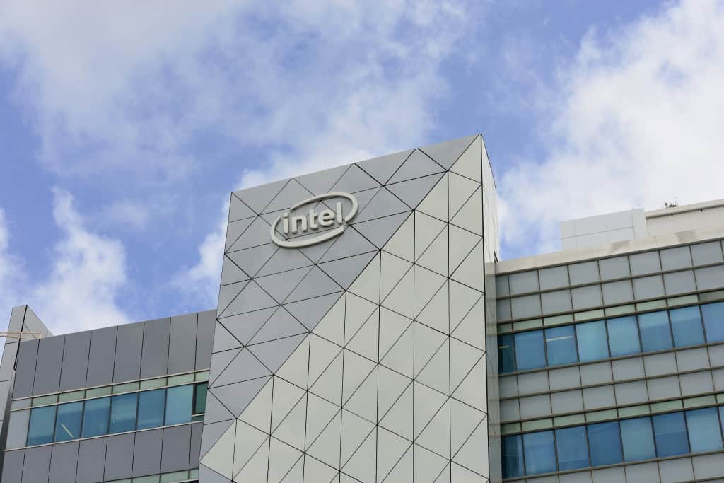 Fachada do prédio da Intel