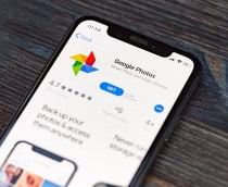 Página do Google Ftos na App Store em um iPhone