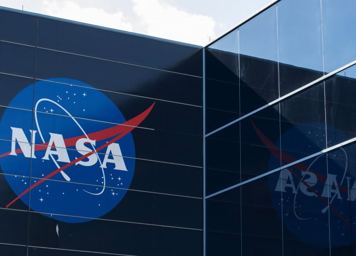 logo-nasa-1-695x500