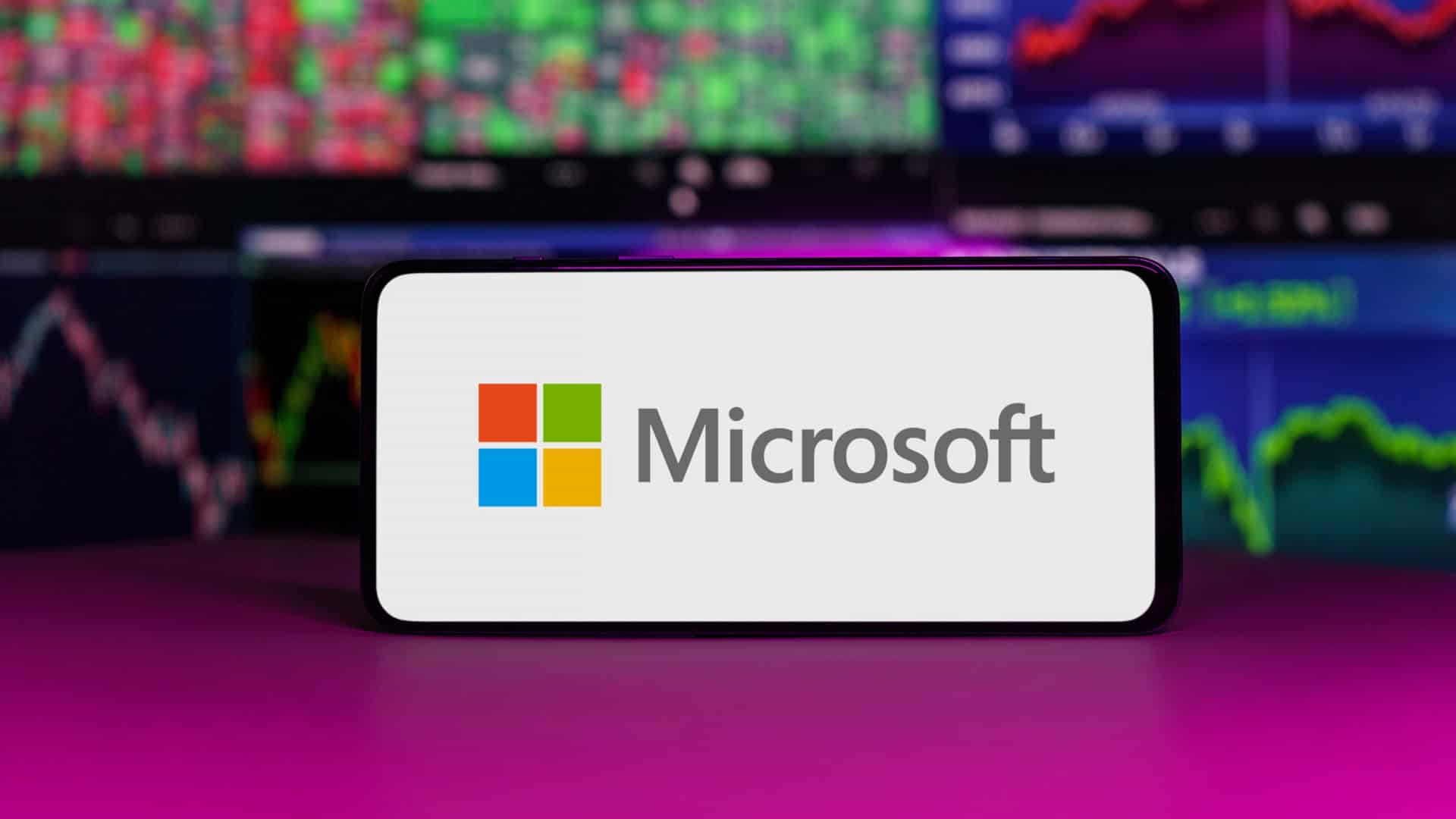Logo da Microsoft com resultados financeiros ao fundo