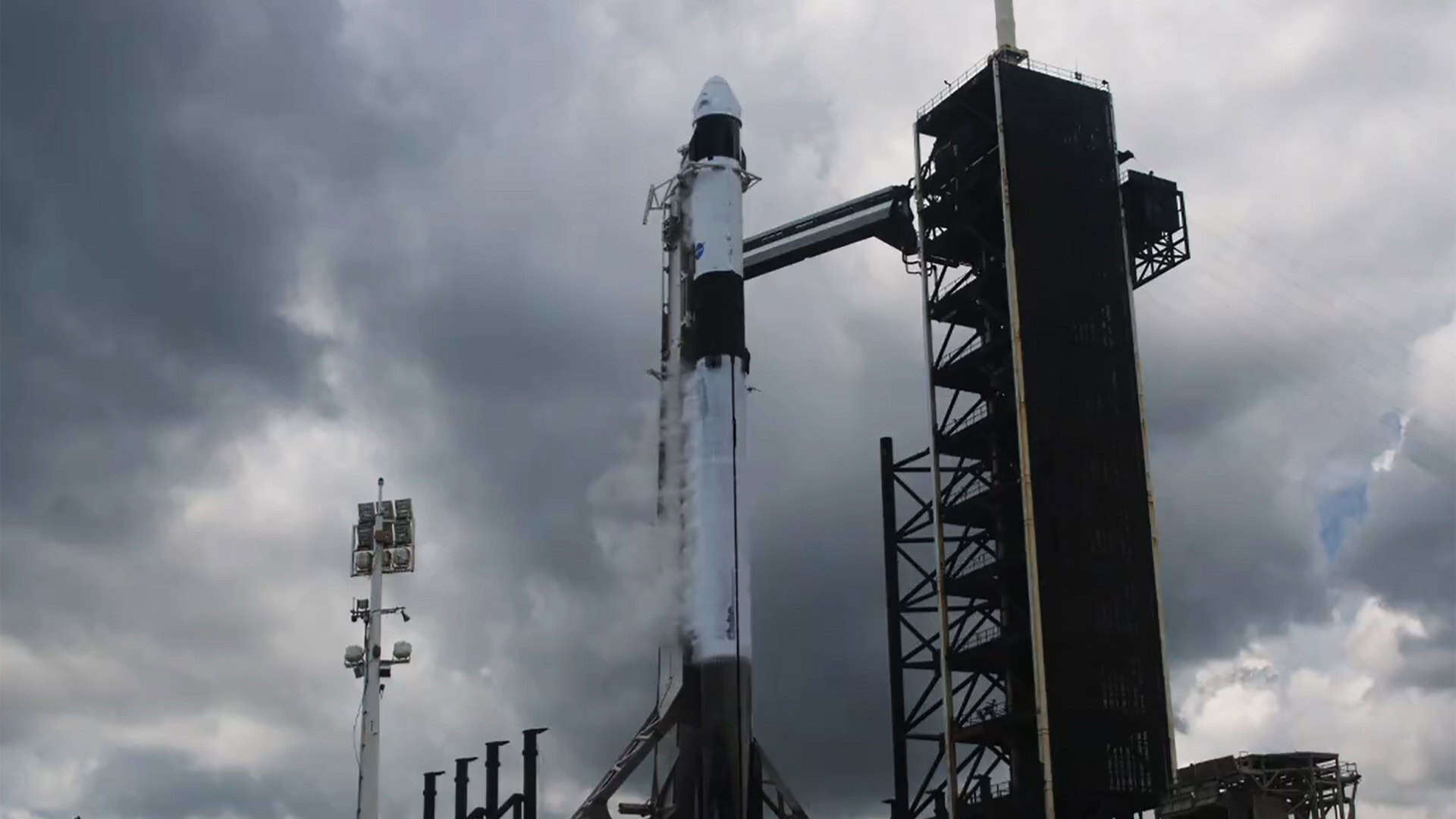 misso-Crew-11-spacex-adiada-1920x1080