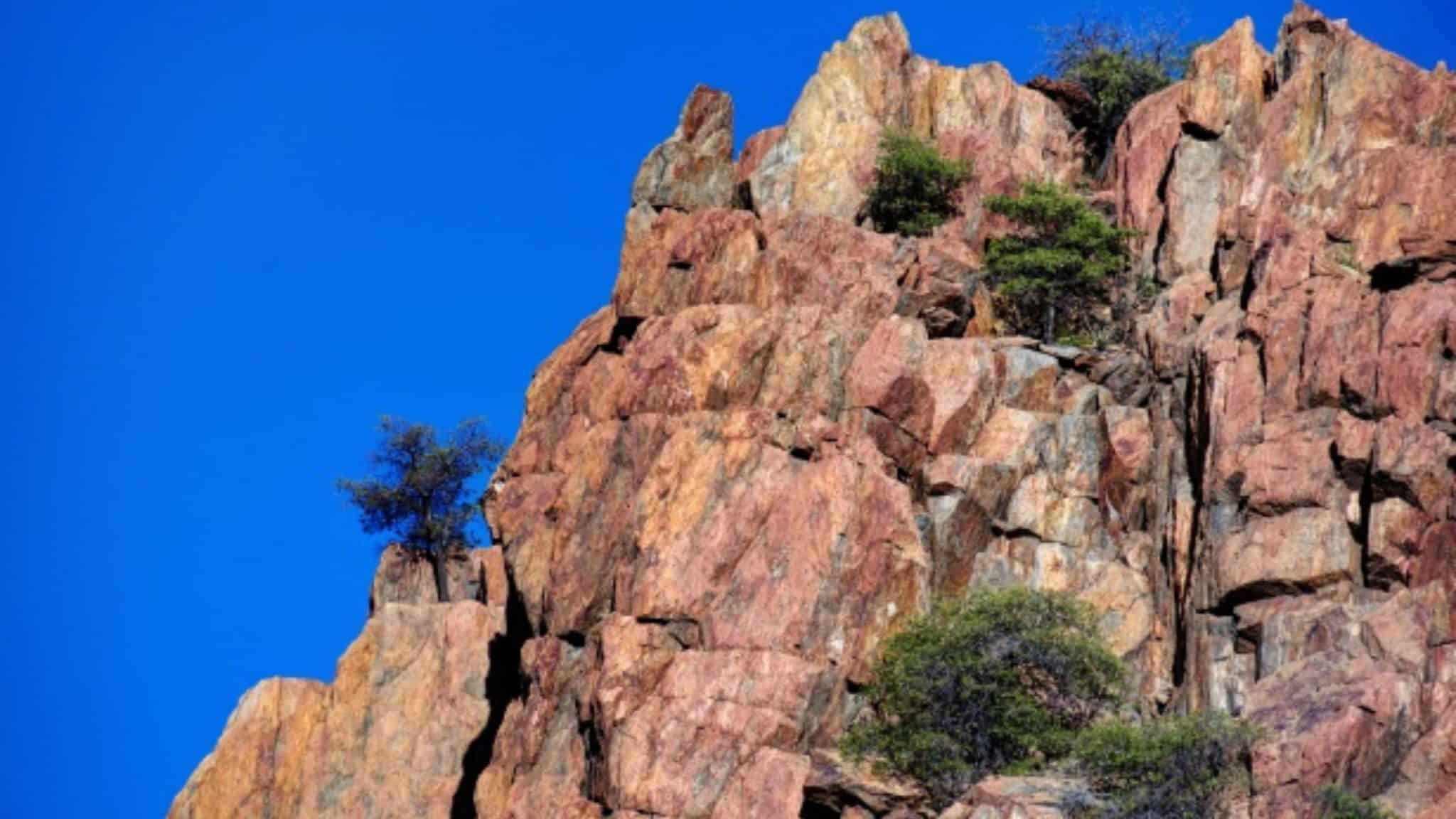 Qual a diferença entre penhasco, precipício, abismo e desfiladeiro ...