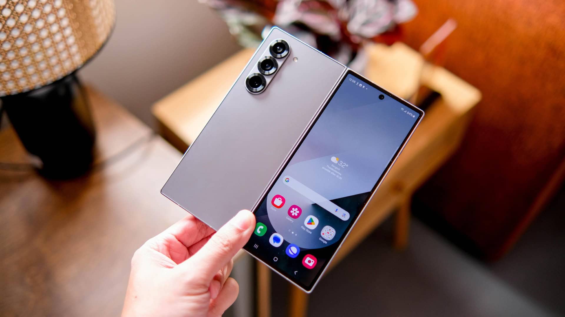 Samsung Galaxy Z Fold 6