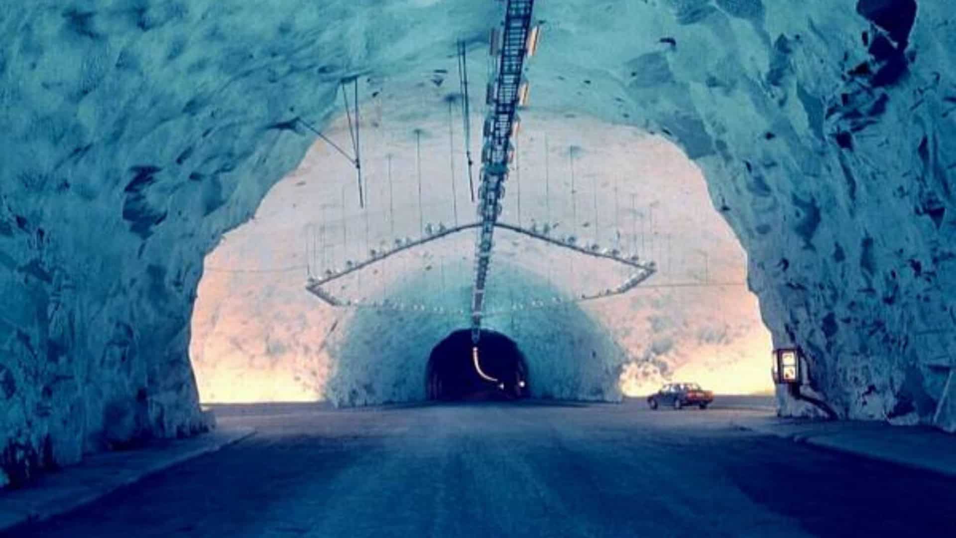 Túnel de Lærdal