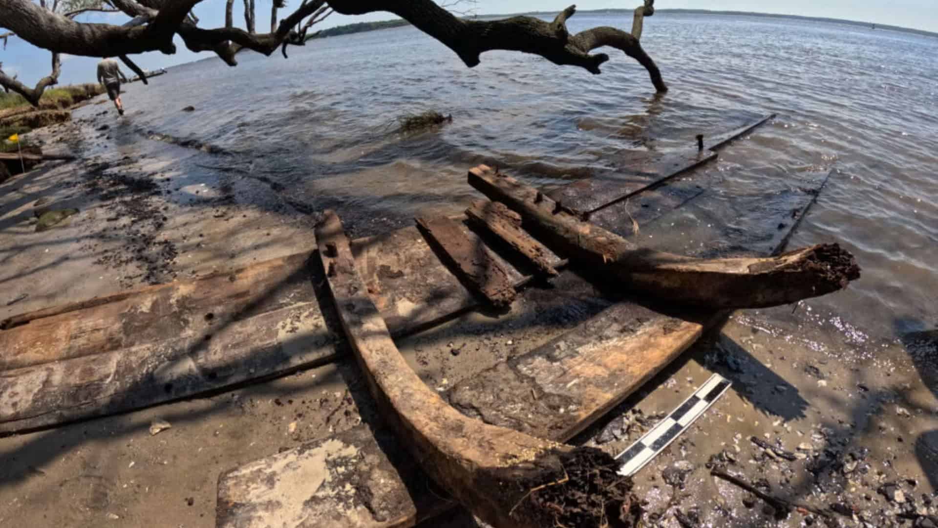 Naufrágio encontrado na costa do Condado de Brunswick, nos EUA, pode ser o La Fortuna, navio espanhol afundado há mais de 200 anos.