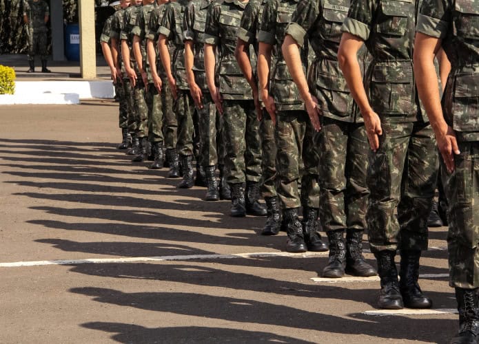 exercito-1-1-695x500