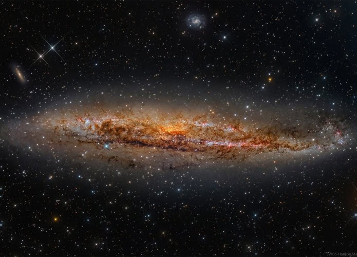 galxia-NGC-4945-695x500