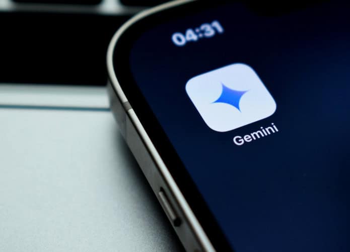 Ícone do aplicativo do Gemini em um smartphone