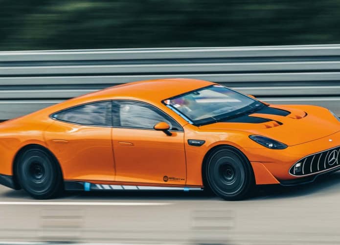 mercedes-amg-gt-xx-concept-smashes-several-distance-records-for-evs-1-695x500