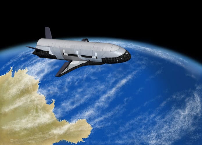 x37b-695x500
