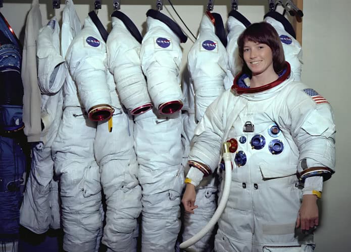 A astronauta Anna Fisher fez parte da turma de 1978 da NASA