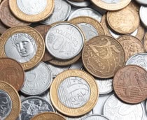 Imagem de diversas moedas de Real