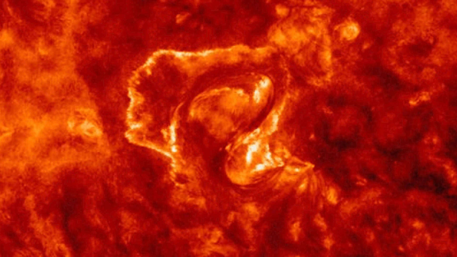 S-gigante-no-Sol-1920x1080
