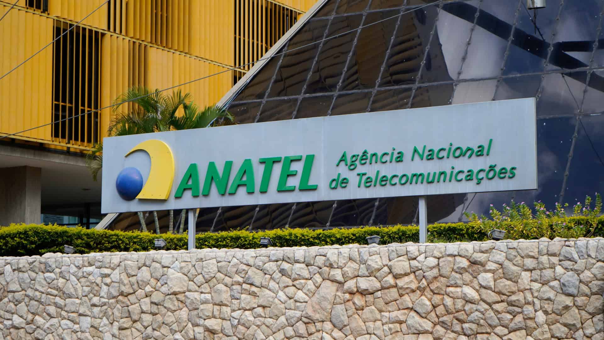 Fachada da Anatel em Brasília (DF)