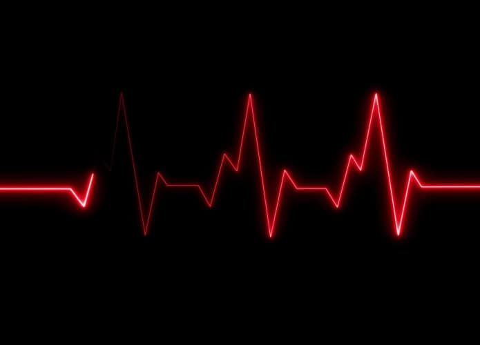 batimento-cardiaco-shutterstock_2653670197-695x500