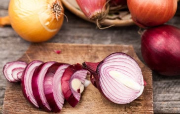 Cebola roxa é melhor que cebola branca?