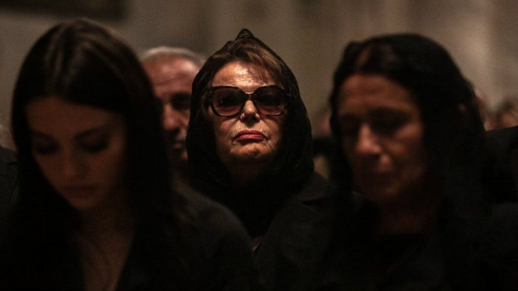 Claudia cardinale em cidade corrupta
