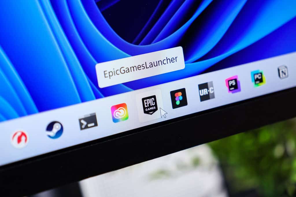 Imagem mostra ícone do aplicativo Epic Games Launcher exibido na barra de tarefas moderna do sistema operacional Windows 11