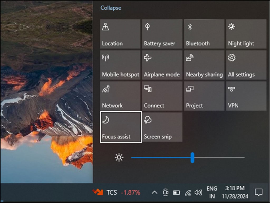 Captura de tela do site da Microsoft mostrando onde se localiza a opção de Focus Assistant.