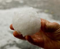 granizo-gigante-temoestade-210x172