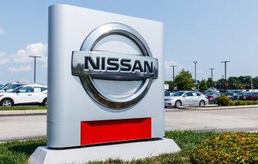 logo nissan