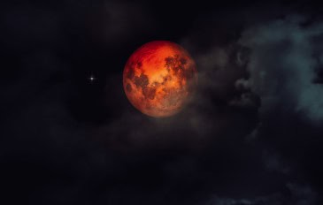 lua-de-sangue-365x232