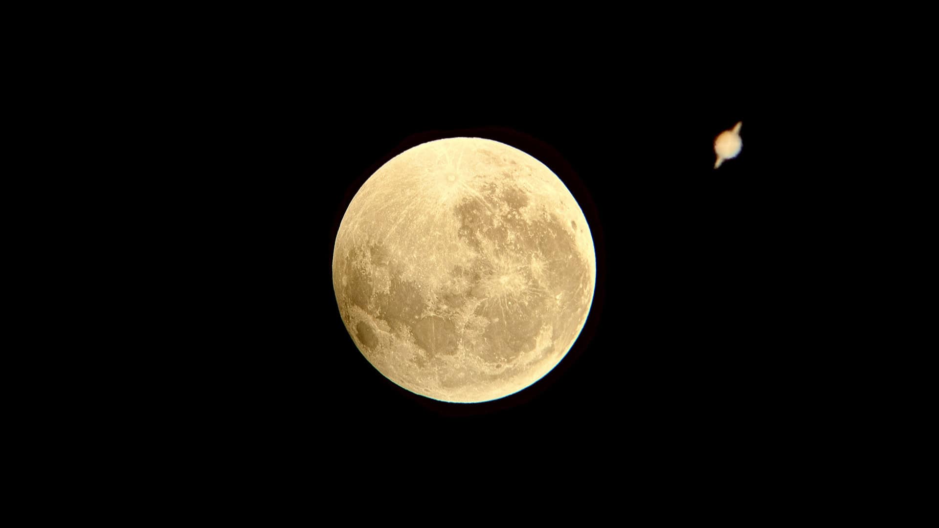 lua-saturno-1920x1080