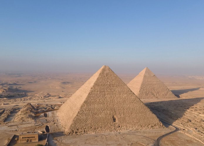 Pirâmides de Gizé no Egito, Vista aérea das Pirâmides de Gizé
