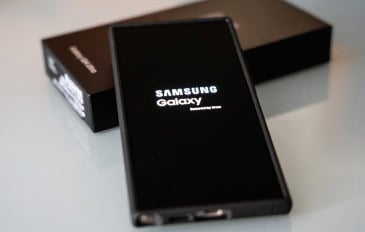 Vazamentos indicam que o Galaxy S26 Ultra pode ganhar design inspirado no Fold 7