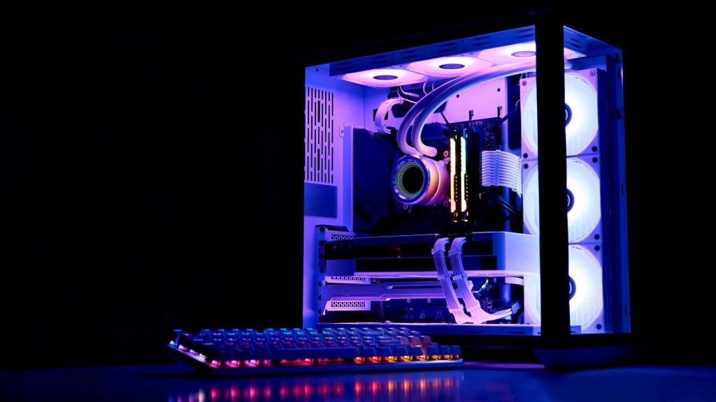 CPU e teclado com LED