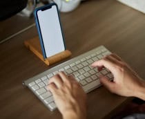 Teclado bluetooth conectado no celular