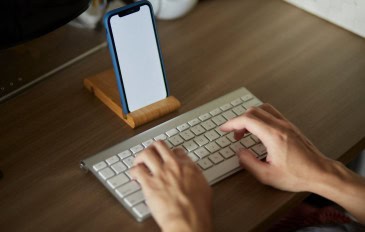 Teclado bluetooth conectado no celular