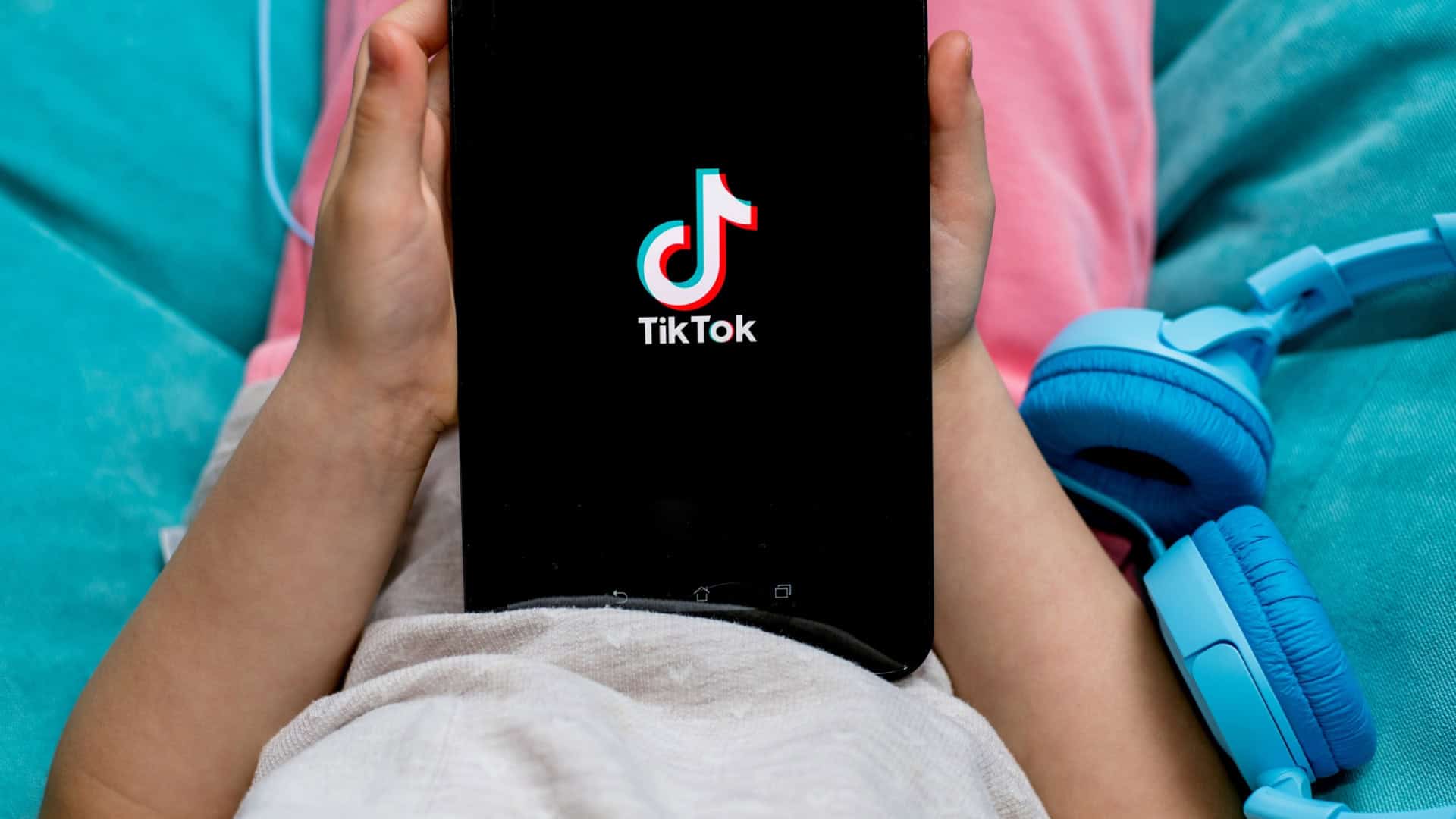 tiktok crianca