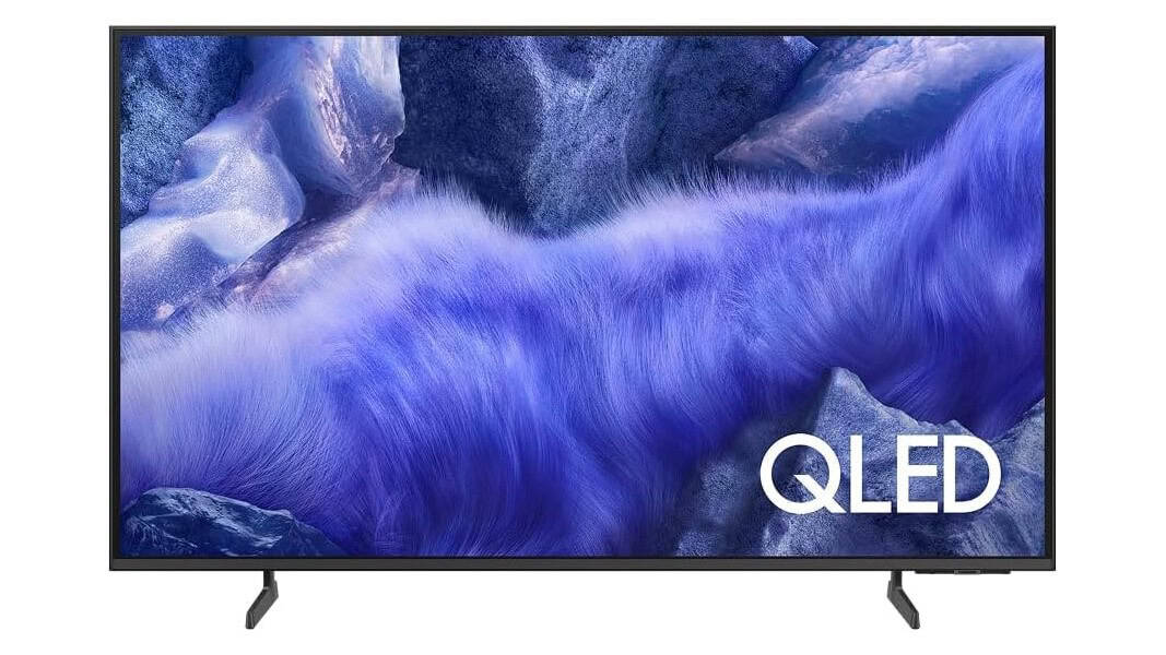 Oferta imperdível: Smart TV 4K da Samsung com inteligência artificial por R$ 1.899 Recursos de inteligência artificial, integração com assistentes virtuais e sistemas cada vez mais completos estão entre as principais evoluções das Smart TVs nos últimos anos, e atualmente o aparelho se tornou um verdadeiro centro de entretenimento. Isso significa ter acesso a filmes, séries, música, jogos e até controles de dispositivos da casa conectada em um só lugar. Oferta imperdível: Smart TV 4K da Samsung com inteligência artificial por R$ 1.899