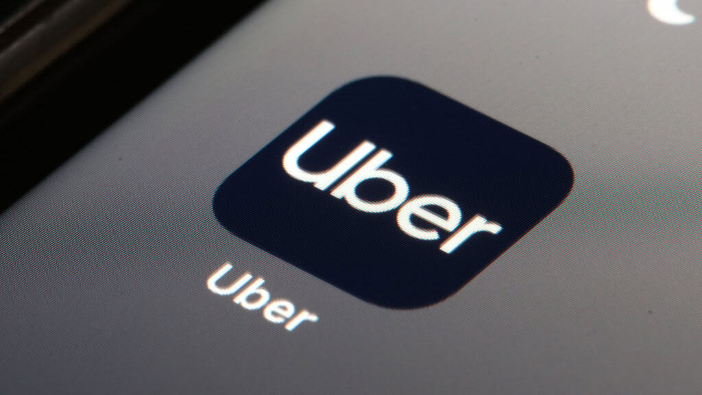 Ícone do Uber na tela de um smartphone
