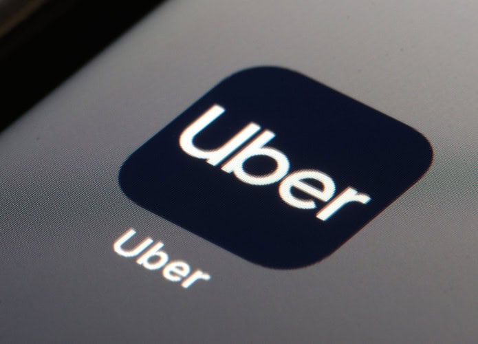 Ícone do Uber na tela de um smartphone