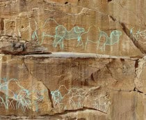 Gravuras gigantes no deserto do Nefud, na Arábia Saudita,