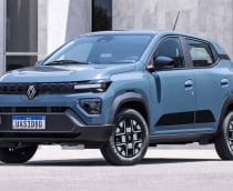 Renault Kwid E-Tech 2026 estacionado na diagonal
