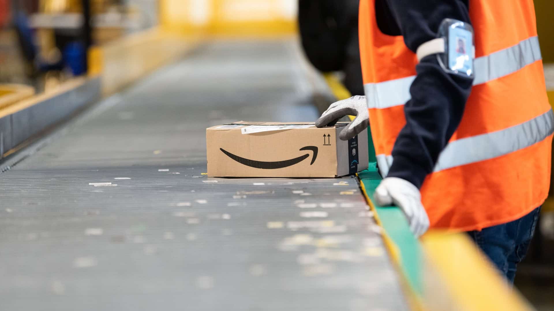 trabalhador amazon